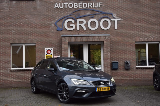 SEAT LEON 1.5 TSI FR 150PK AUTOMAAT/CAMERA/TREKHAAK/CRUISE, Autobedrijf C. Groot B.V., De Heurne
