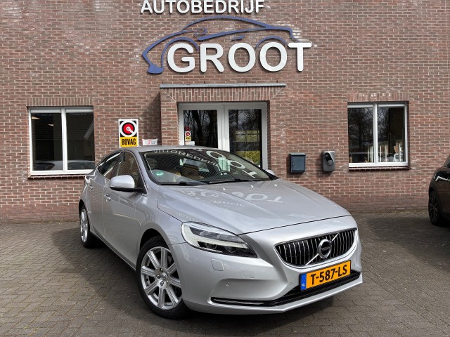 VOLVO V40 2.0 T3 152PK! INSCRIPTION, Autobedrijf C. Groot B.V., De Heurne