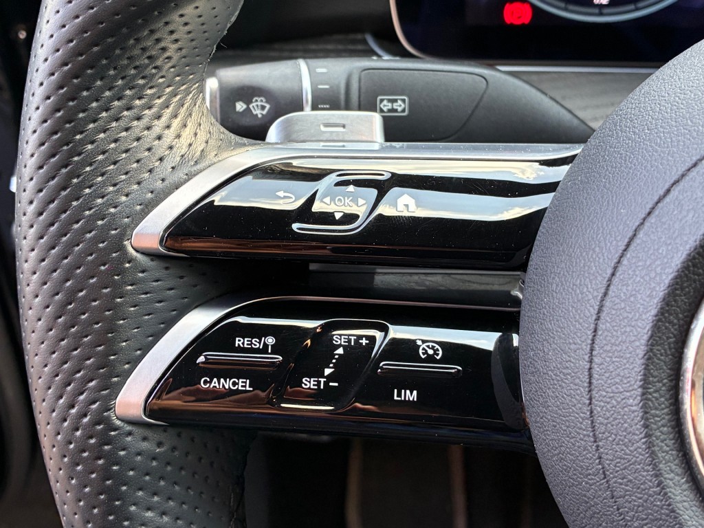 MERCEDES-BENZ, E-KLASSE