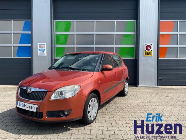 Skoda Fabia - 1.2 GO / DEALERONDERHOUDEN / AUX