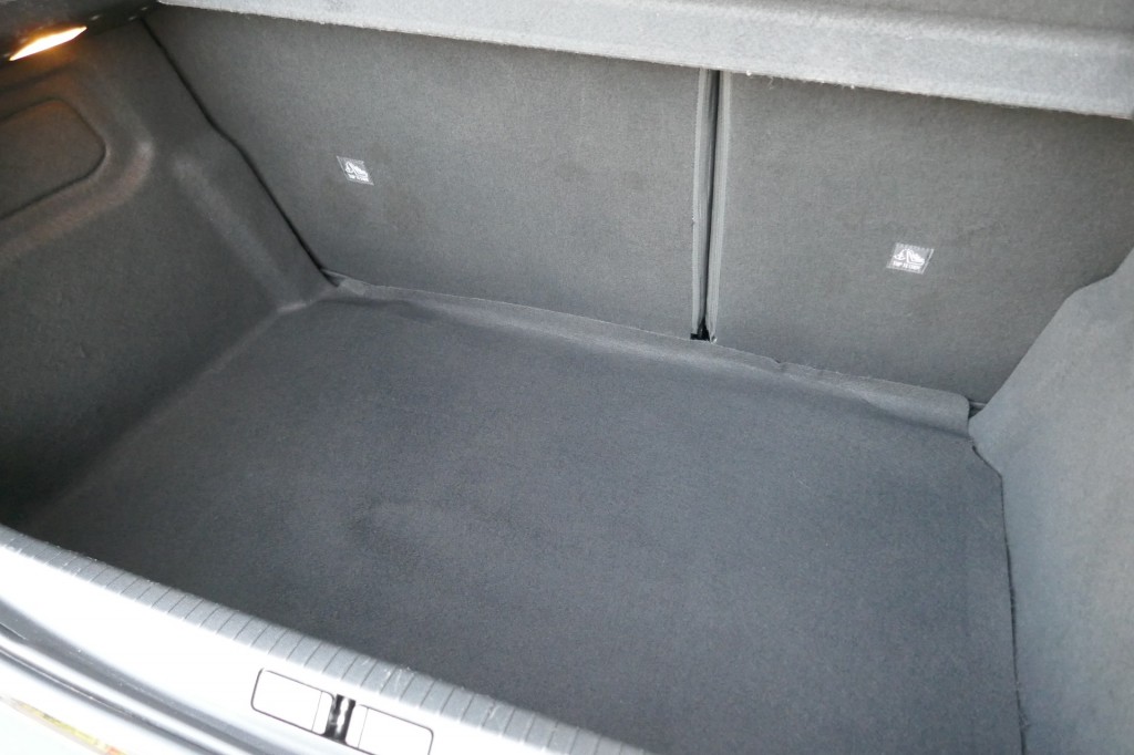 OPEL, CORSA
