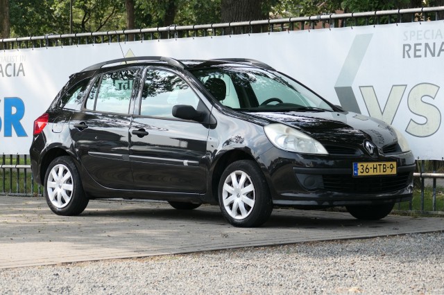 RENAULT CLIO Estate 1.2 16v 75 Special Line, Garagebedrijf Bakker Apeldoorn B.V., Apeldoorn