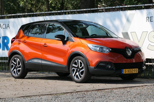 RENAULT CAPTUR TCe 120 EDC Automaat Dynamique, Garagebedrijf Bakker Apeldoorn B.V., Apeldoorn