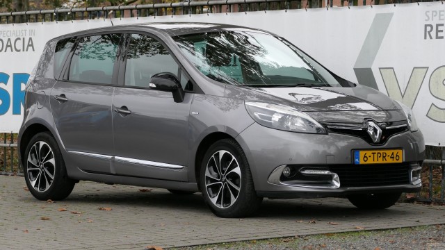 RENAULT SCENIC