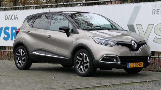 RENAULT CAPTUR TCe 120 EDC Automaat Dynamique, Garagebedrijf Bakker Apeldoorn B.V., Apeldoorn