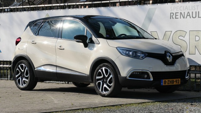 RENAULT CAPTUR TCe 120 EDC Automaat Dynamique, Garagebedrijf Bakker Apeldoorn B.V., Apeldoorn