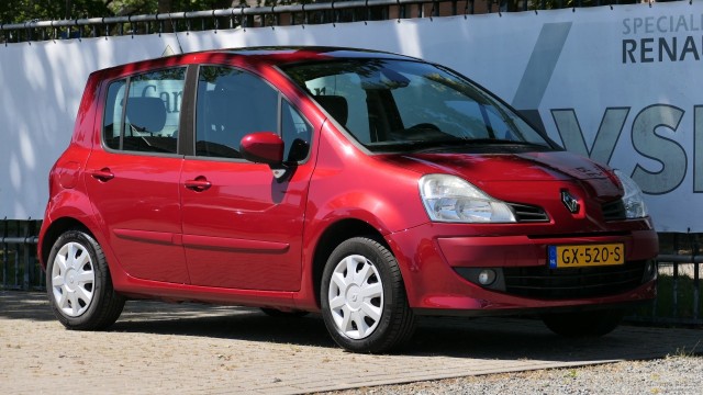 RENAULT MODUS 1.6 16v Automaat Dynamique, Garagebedrijf Bakker Apeldoorn B.V., Apeldoorn