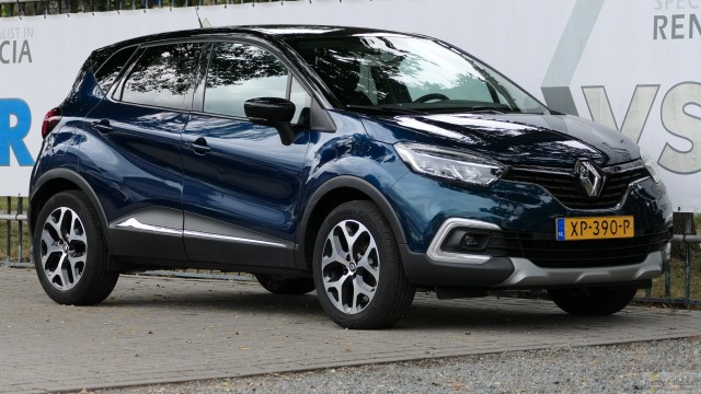 RENAULT CAPTUR TCe 90 Intens, Garagebedrijf Bakker Apeldoorn B.V., Apeldoorn