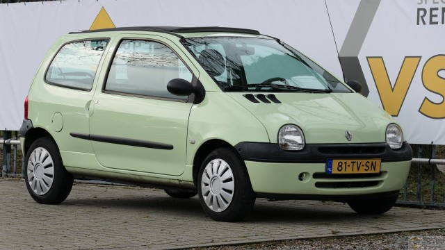 RENAULT TWINGO 1.2 60 Authentique, Garagebedrijf Bakker Apeldoorn B.V., Apeldoorn