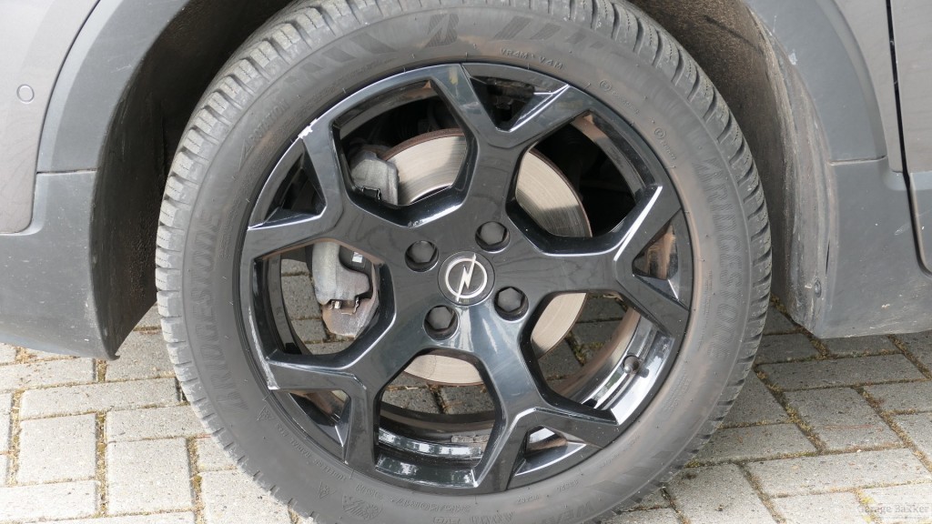 OPEL, CROSSLAND
