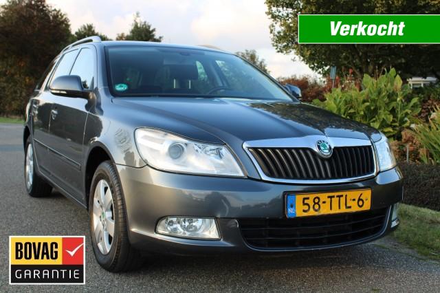 SKODA OCTAVIA Combi 1.4 TSI 122pk Greentech Elegance ECC/Cruise/PDC/Trekhaak, Autobedrijf Roetert, Loenen