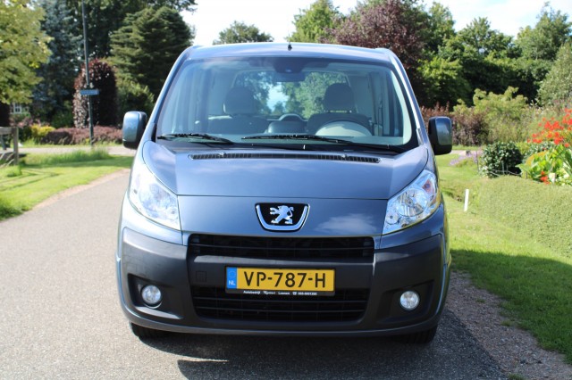 PEUGEOT EXPERT Rolstoelbus 2.0 HDI Profit+ Airco/Cruise/PDC/Trekhaak, Autobedrijf Roetert, Loenen