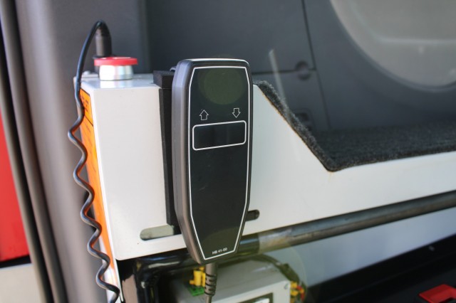 PEUGEOT EXPERT Rolstoelbus 2.0 HDI Profit+ Airco/Cruise/PDC/Trekhaak, Autobedrijf Roetert, Loenen