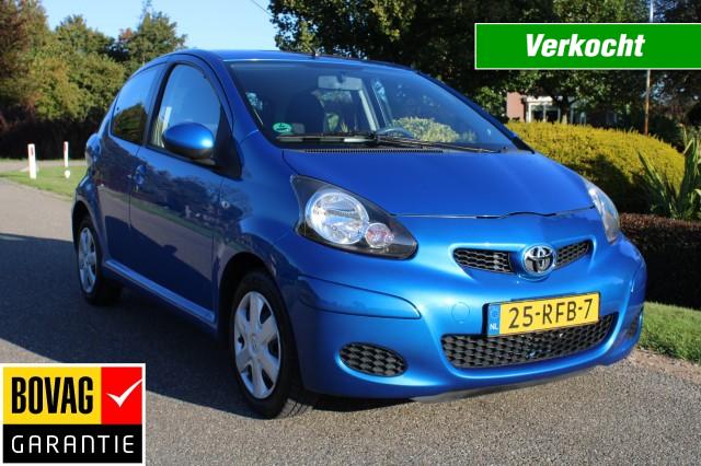 TOYOTA AYGO 1.0 68pk Comfort Navigator 5-drs Airco/Bluetooth/Navigatie, Autobedrijf Roetert, Loenen