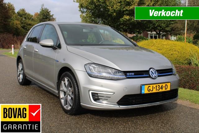 VOLKSWAGEN GOLF GTE 1.4 TSI 150pk Aut. 5-drs ECC/Cruise/Leer/Navi/PDC/Trekhaak, Autobedrijf Roetert, Loenen