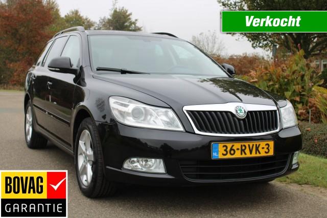 SKODA OCTAVIA Combi 1.2 TSI 105pk Automaat Amb. Business ECC/Cruise/Navi/PDC, Autobedrijf Roetert, Loenen