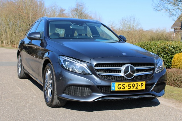 MERCEDES-BENZ C-KLASSE Estrate 279pk Plug-in Hybrid automaat ACC/ECC/navi/half leer/tre, Autobedrijf Roetert, Loenen