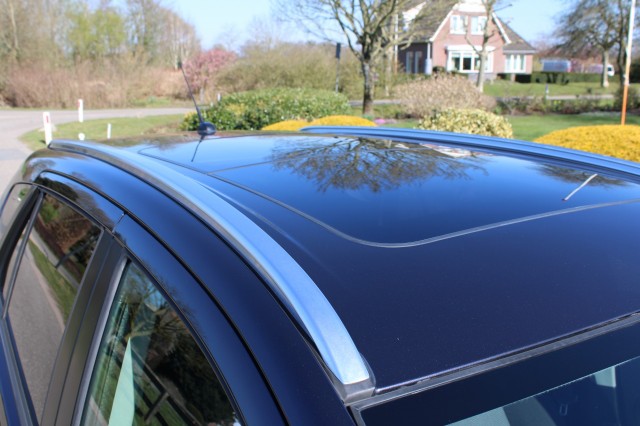 SUZUKI SX4 S-CROSS 1.6 120pk ECC/cruise/panorama-schuifdak/trekhaak, Autobedrijf Roetert, Loenen