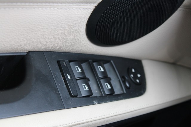 BMW 3-SERIE 316i Touring 136pk Automaat High Executive Leer Navi/PDC/Stoelve, Autobedrijf Roetert, Loenen