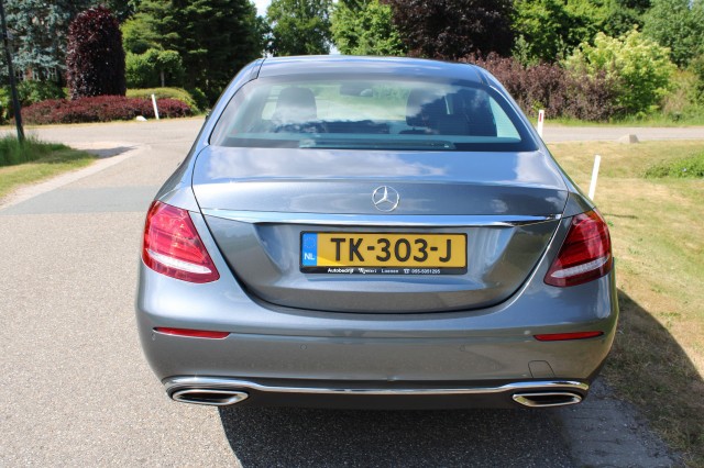 MERCEDES-BENZ E-KLASSE 250 211pk Sedan Prestige Plus automaat ECC/cruise/navi/camera, Autobedrijf Roetert, Loenen
