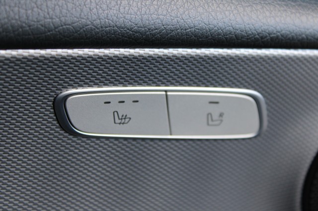 MERCEDES-BENZ E-KLASSE 250 211pk Sedan Prestige Plus automaat ECC/cruise/navi/camera, Autobedrijf Roetert, Loenen