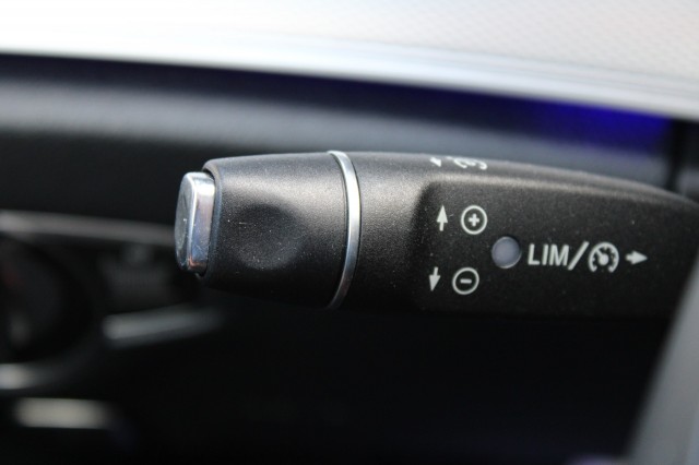 MERCEDES-BENZ E-KLASSE 250 211pk Sedan Prestige Plus automaat ECC/cruise/navi/camera, Autobedrijf Roetert, Loenen