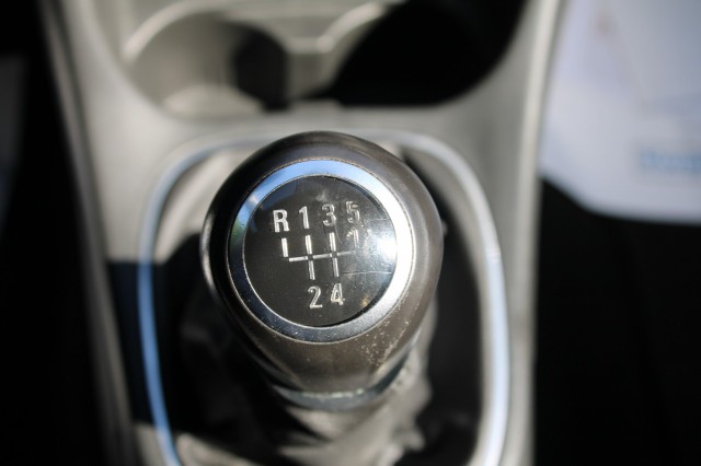 OPEL CORSA-E 1.4 90pk Color Edition airco/cruise/PDC/lm velgen 5-drs, Autobedrijf Roetert, Loenen