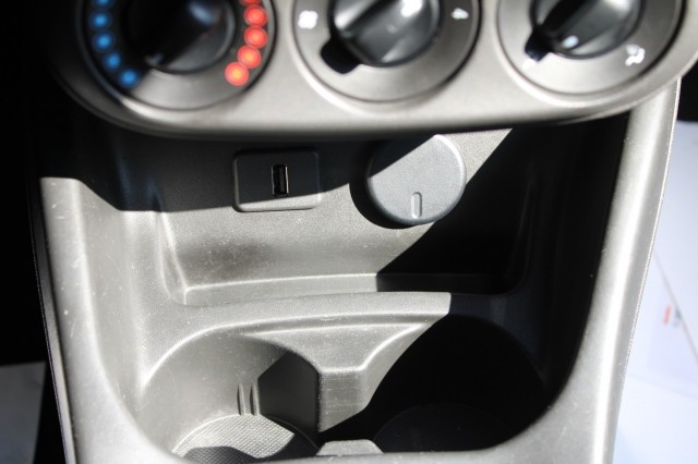 OPEL CORSA-E 1.4 90pk Color Edition airco/cruise/PDC/lm velgen 5-drs, Autobedrijf Roetert, Loenen