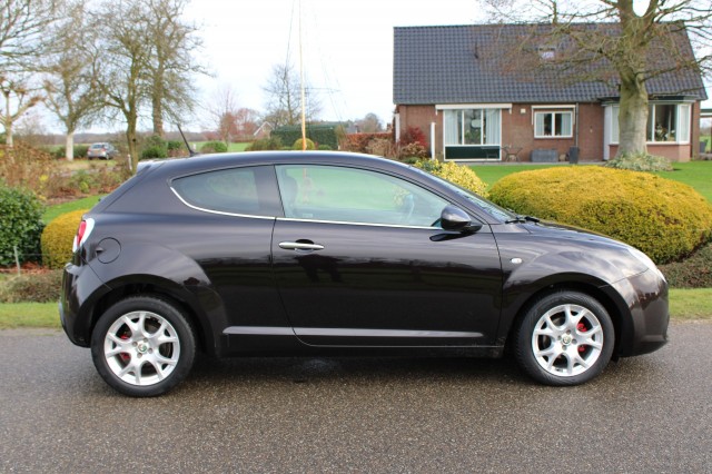 ALFA ROMEO MITO 0.9 T. AIR ESCLUSIVO, Autobedrijf Roetert, Loenen