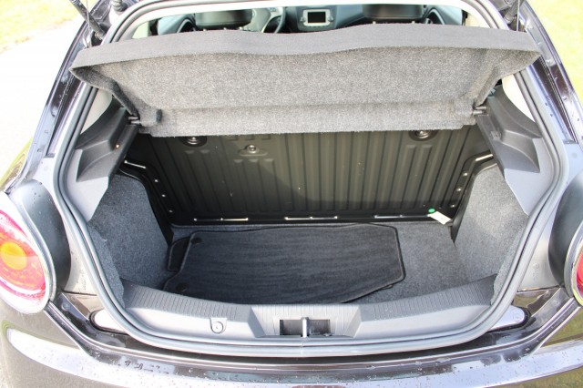 ALFA ROMEO MITO 0.9 T. AIR ESCLUSIVO, Autobedrijf Roetert, Loenen