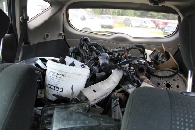 NISSAN MURANO 3.5 V6 4WD automaat ECC/cruise motor kapot, incl. gebruikte motor los, Autobedrijf Roetert, Loenen