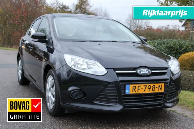 FORD FOCUS 1.0 EcoBoost 101pk Trend 5-drs Airco/PDC, Autobedrijf Roetert, Loenen