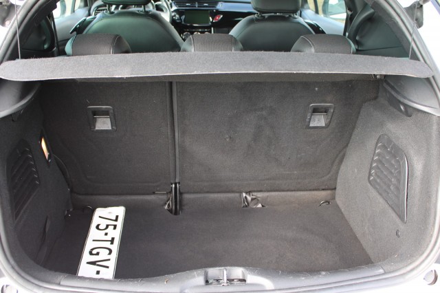 CITROEN DS3 1.6 E-HDI 92pk So Chic ECC/cruise/navi/PDC/trekhaak 1e eigenaar, Autobedrijf Roetert, Loenen