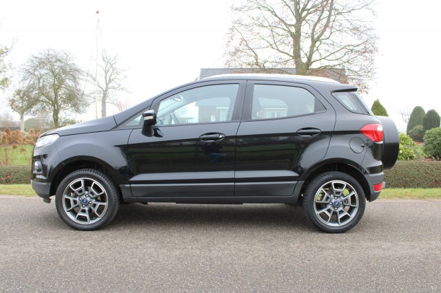 FORD ECOSPORT 1.0 125pk Titanium ECC/cruise/PDC/lichmet. velgen, Autobedrijf Roetert, Loenen