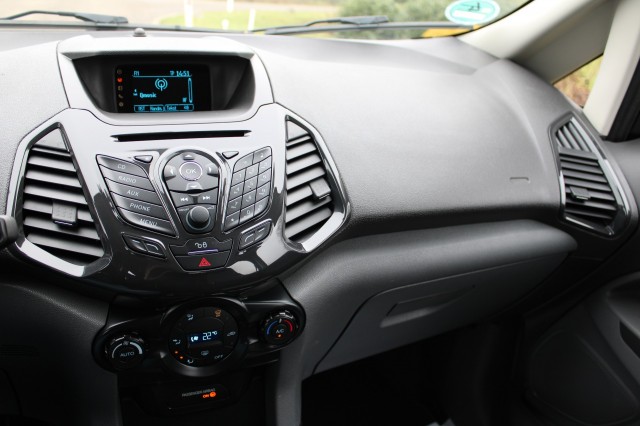 FORD ECOSPORT 1.0 125pk Titanium ECC/cruise/PDC/lichmet. velgen, Autobedrijf Roetert, Loenen