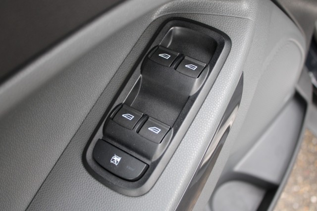 FORD ECOSPORT 1.0 125pk Titanium ECC/cruise/PDC/lichmet. velgen, Autobedrijf Roetert, Loenen