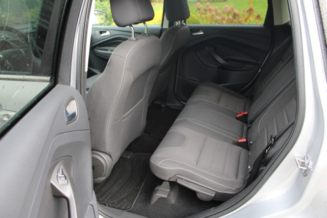 FORD KUGA 1.5 150pk Trend Ultimate ECC/Cruise/Navi/PDC/Trekhaak/Stoelverw, Autobedrijf Roetert, Loenen