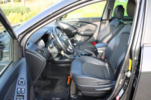 HYUNDAI IX35 2.0i 163pk Style ECC/Cruise/Half leer/Navi/Trekhaak, Autobedrijf Roetert, Loenen