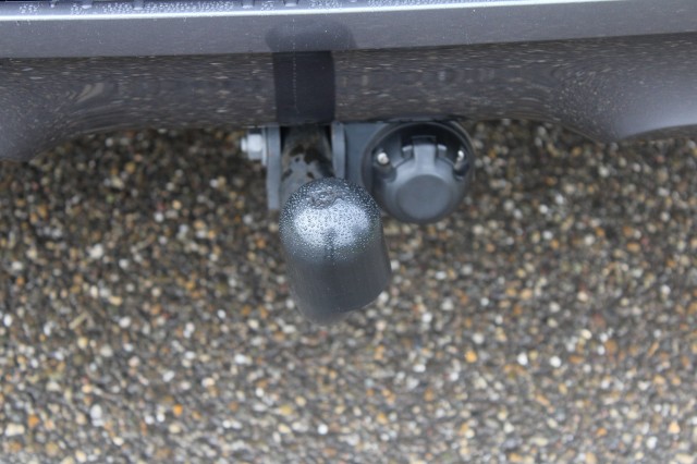 RENAULT KADJAR 1.2 TCE 130pk Intens ECC/cruise/navi/camera/PDC/trekhaak, Autobedrijf Roetert, Loenen