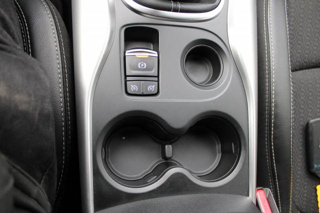 RENAULT KADJAR 1.2 TCE 130pk Intens ECC/cruise/navi/camera/PDC/trekhaak, Autobedrijf Roetert, Loenen