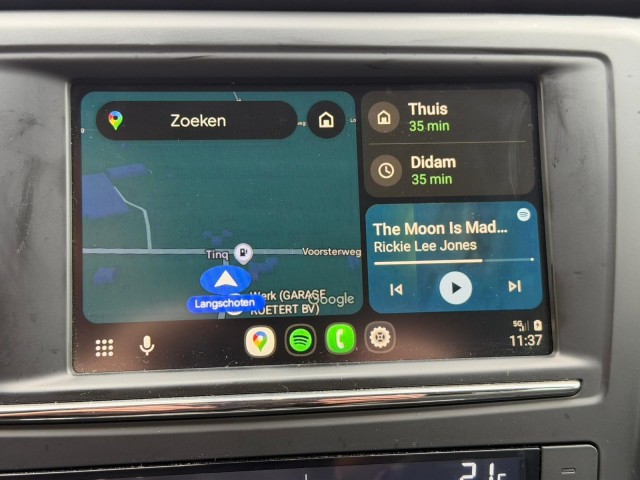 RENAULT KADJAR 1.2 TCE 130pk Intens ECC/cruise/navi/camera/PDC/trekhaak, Autobedrijf Roetert, Loenen