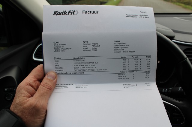 RENAULT KADJAR 1.2 TCE 130pk Intens ECC/cruise/navi/camera/PDC/trekhaak, Autobedrijf Roetert, Loenen