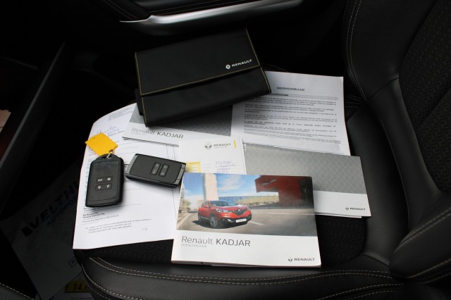 RENAULT KADJAR 1.2 TCE 130pk Intens ECC/cruise/navi/camera/PDC/trekhaak, Autobedrijf Roetert, Loenen