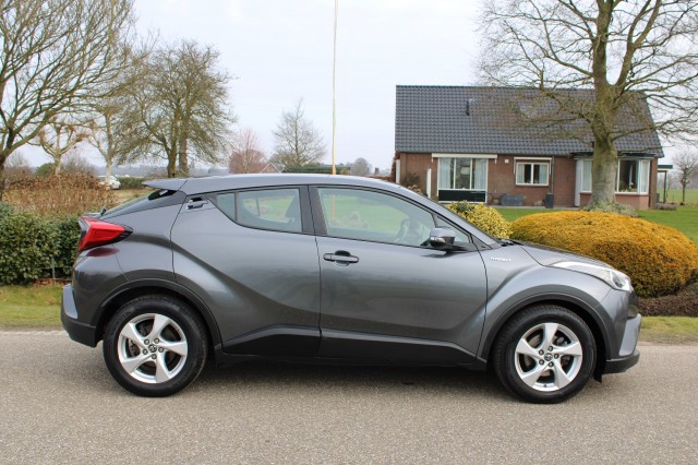 TOYOTA C-HR 1.8 122pk Hybrid Automaat Active ECC/Cruise/Navi/Camera, Autobedrijf Roetert, Loenen