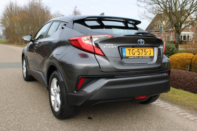 TOYOTA C-HR 1.8 122pk Hybrid Automaat Active ECC/Cruise/Navi/Camera, Autobedrijf Roetert, Loenen