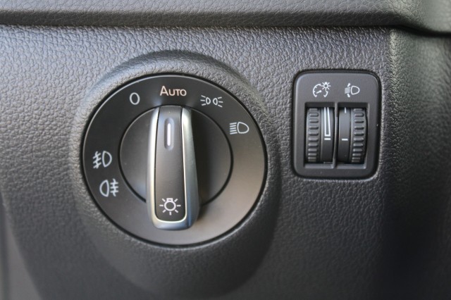 VOLKSWAGEN TIGUAN 1.4TSI 122pk Sport&Style ECC/cruise/navi/PDC/trekhaak, Autobedrijf Roetert, Loenen