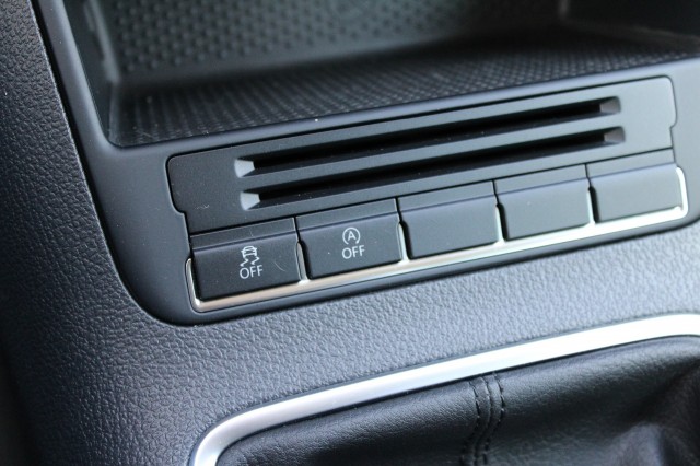 VOLKSWAGEN TIGUAN 1.4TSI 122pk Sport&Style ECC/cruise/navi/PDC/trekhaak, Autobedrijf Roetert, Loenen