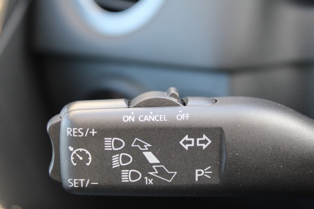 VOLKSWAGEN TIGUAN 1.4TSI 122pk Sport&Style ECC/cruise/navi/PDC/trekhaak, Autobedrijf Roetert, Loenen