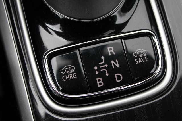 MITSUBISHI OUTLANDER 2.0 PHEV PRESTIGE, Autobedrijf Roetert, Loenen