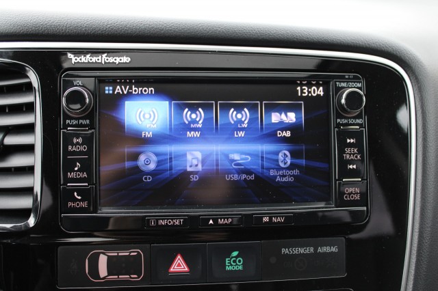 MITSUBISHI OUTLANDER 2.0 PHEV PRESTIGE, Autobedrijf Roetert, Loenen